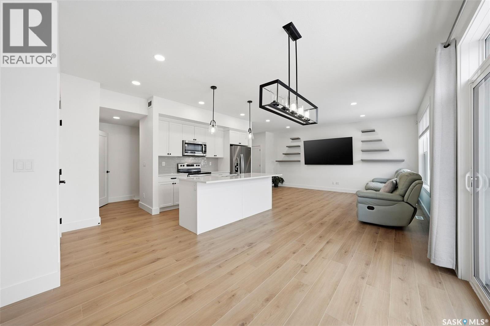 307 Keith Union, Saskatoon, SK - Indoor Photo Showing Kitchen