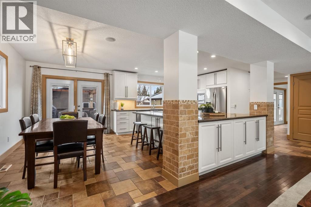 250 Lake Fraser Place Se, Calgary, AB - Indoor