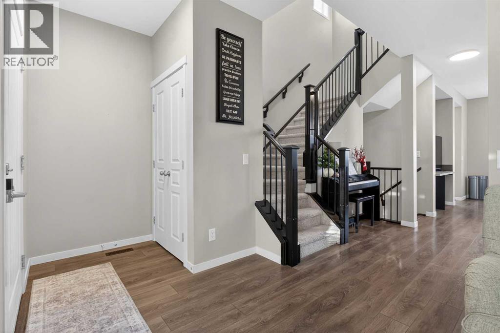 146 Marquis Common Se, Calgary, AB - Indoor Photo Showing Other Room