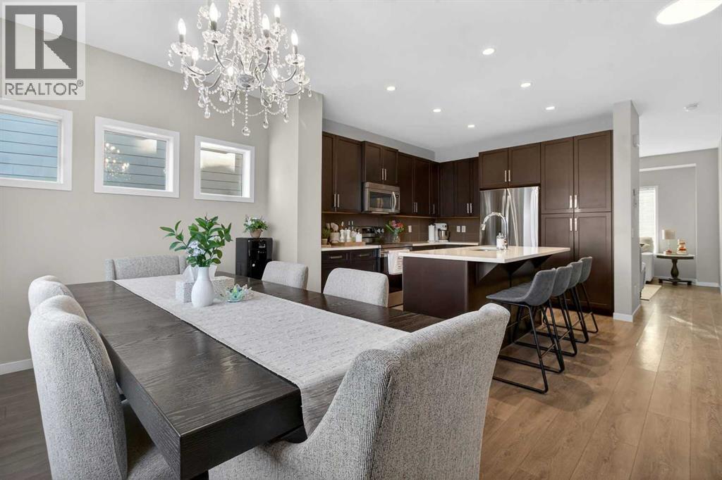 146 Marquis Common Se, Calgary, AB - Indoor Photo Showing Dining Room
