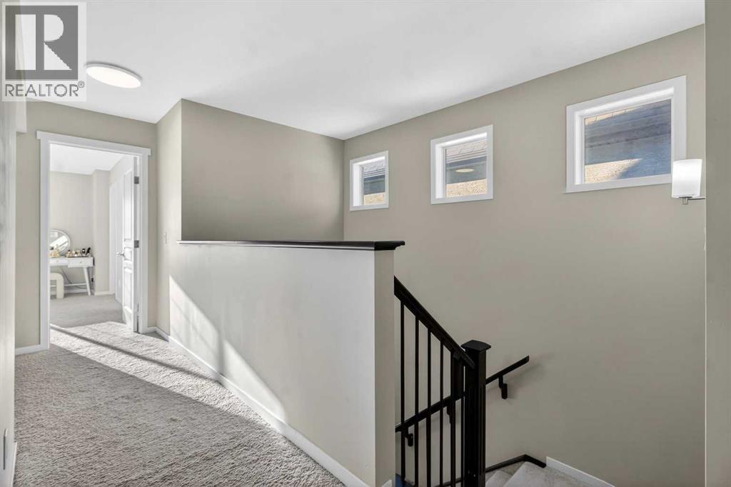 146 Marquis Common Se, Calgary, AB - Indoor Photo Showing Other Room