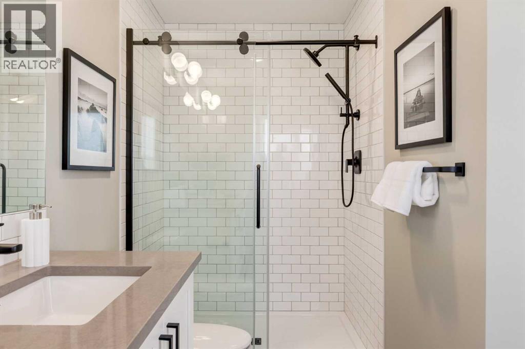 128 Quartz Crescent, Cochrane, AB - Indoor Photo Showing Bathroom