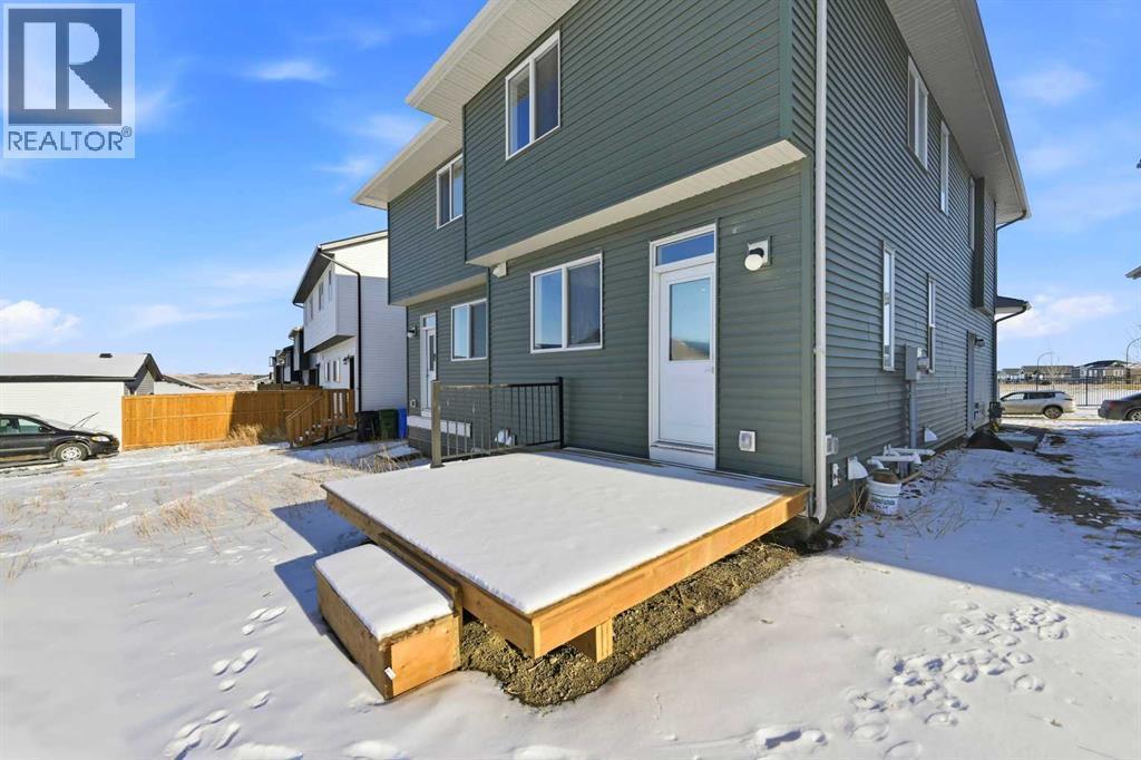 185 Edith Green Nw, Calgary, AB - Outdoor