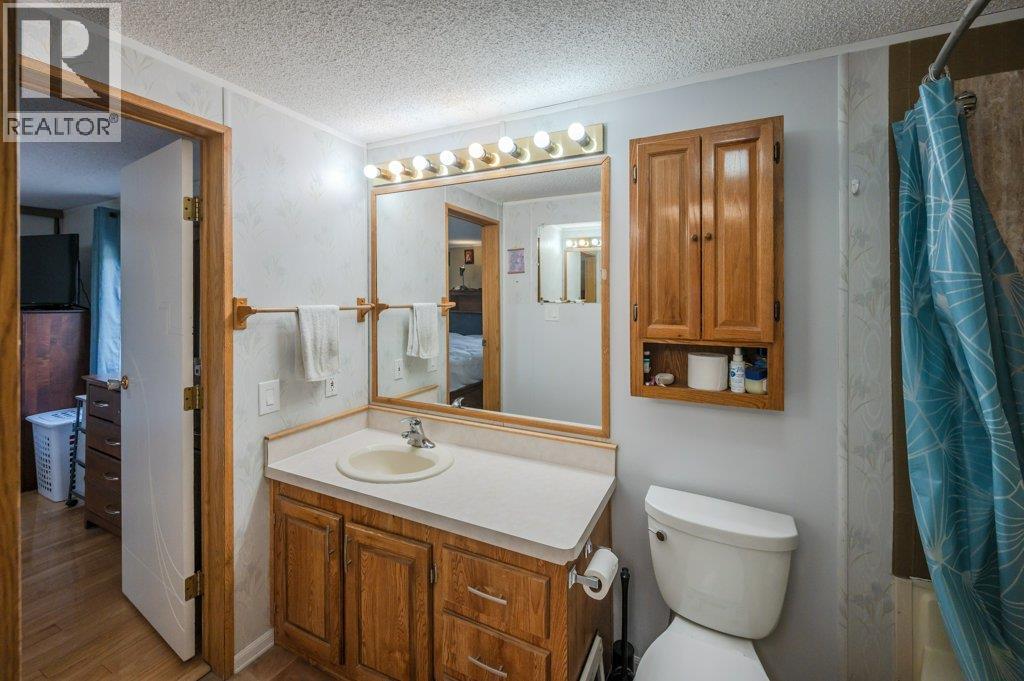 5617 Highway 97, Oliver, BC