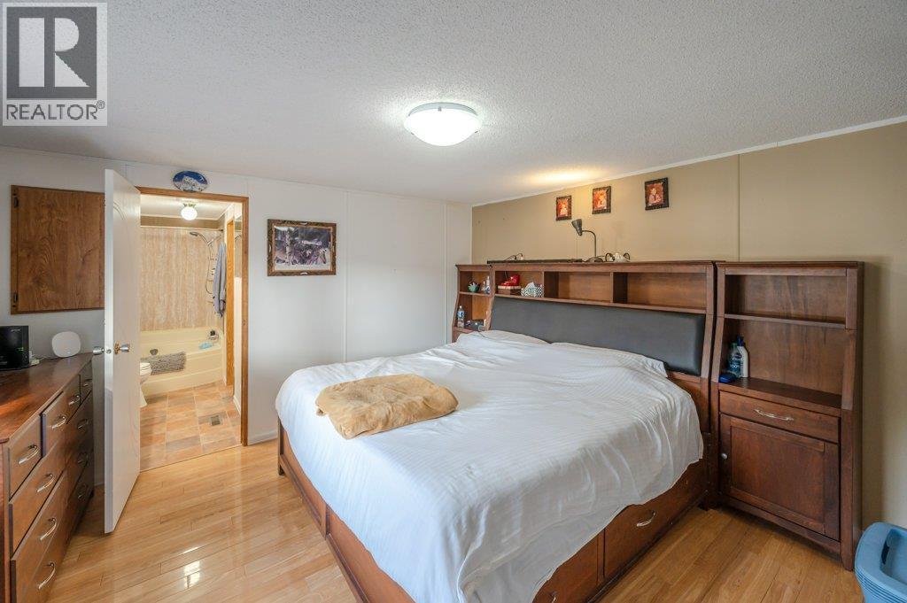 5617 Highway 97, Oliver, BC