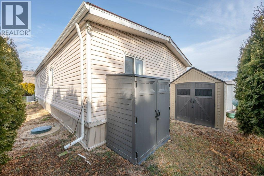 5617 Highway 97, Oliver, BC