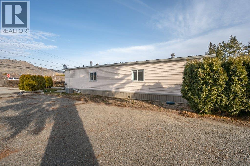 5617 Highway 97, Oliver, BC