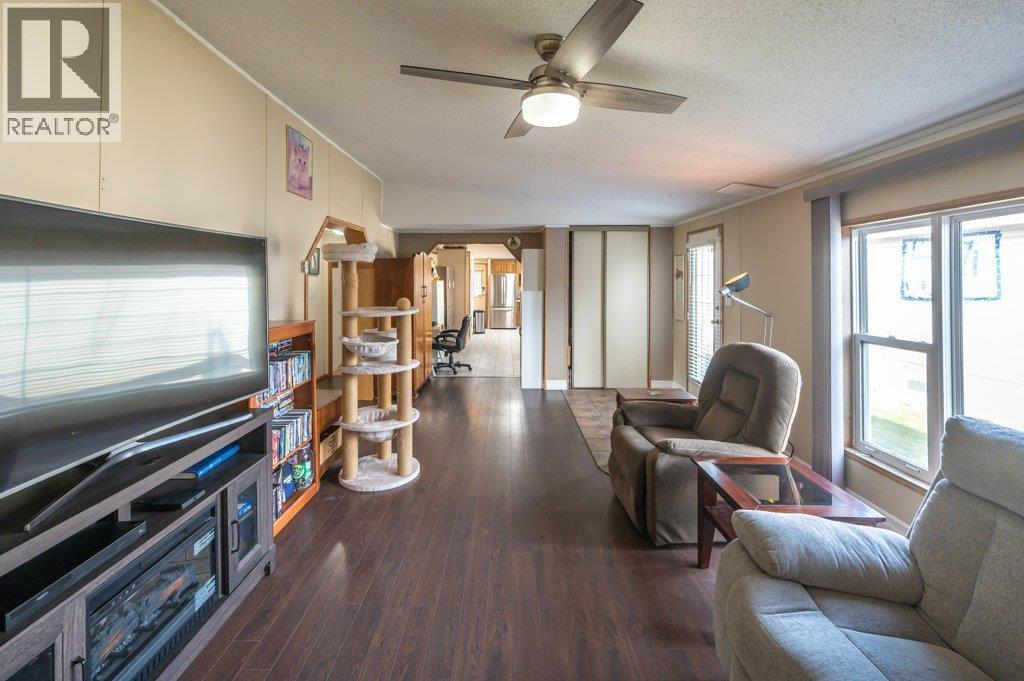 5617 Highway 97, Oliver, BC