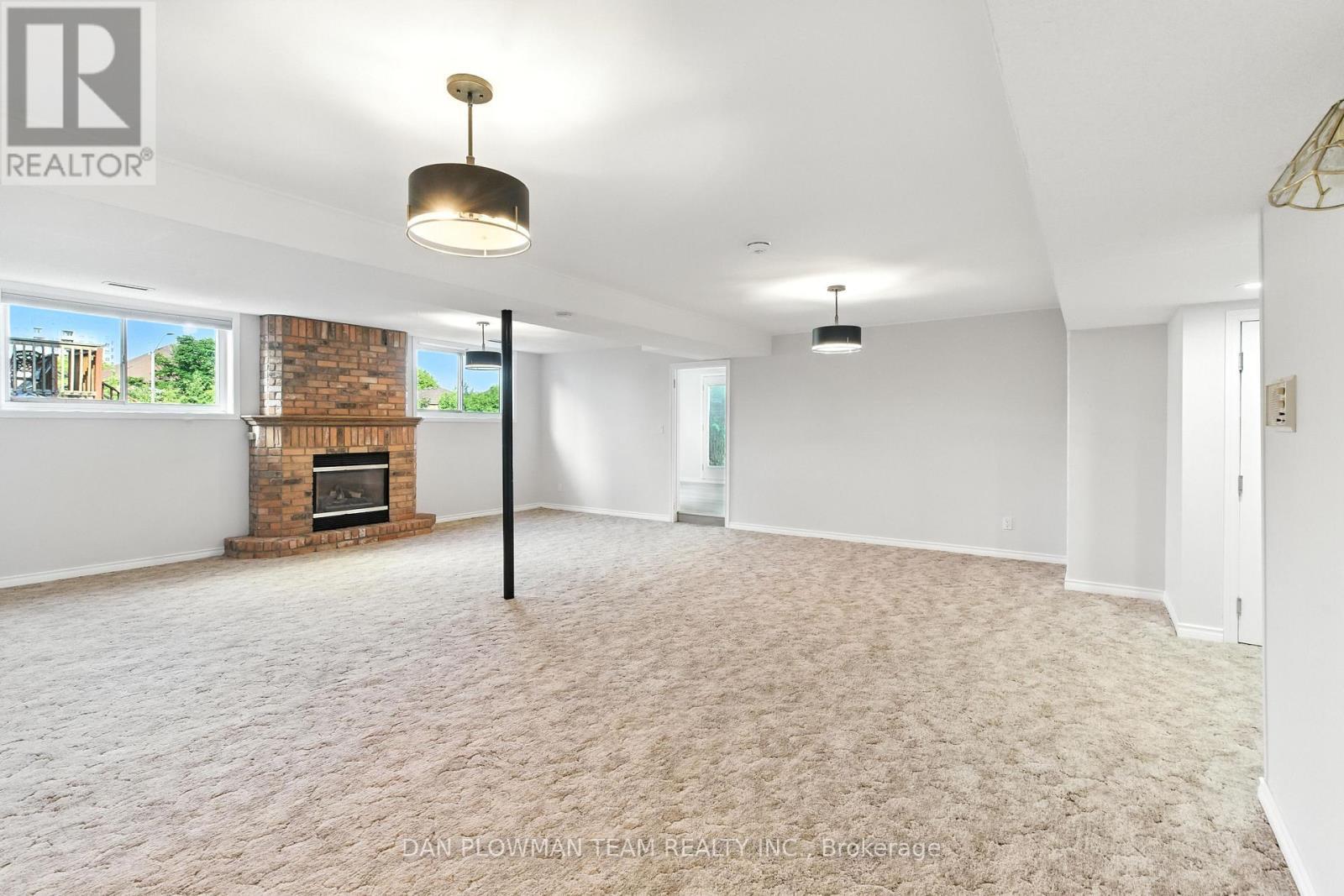 83 Sherwood Road E, Ajax, ON - Indoor With Fireplace