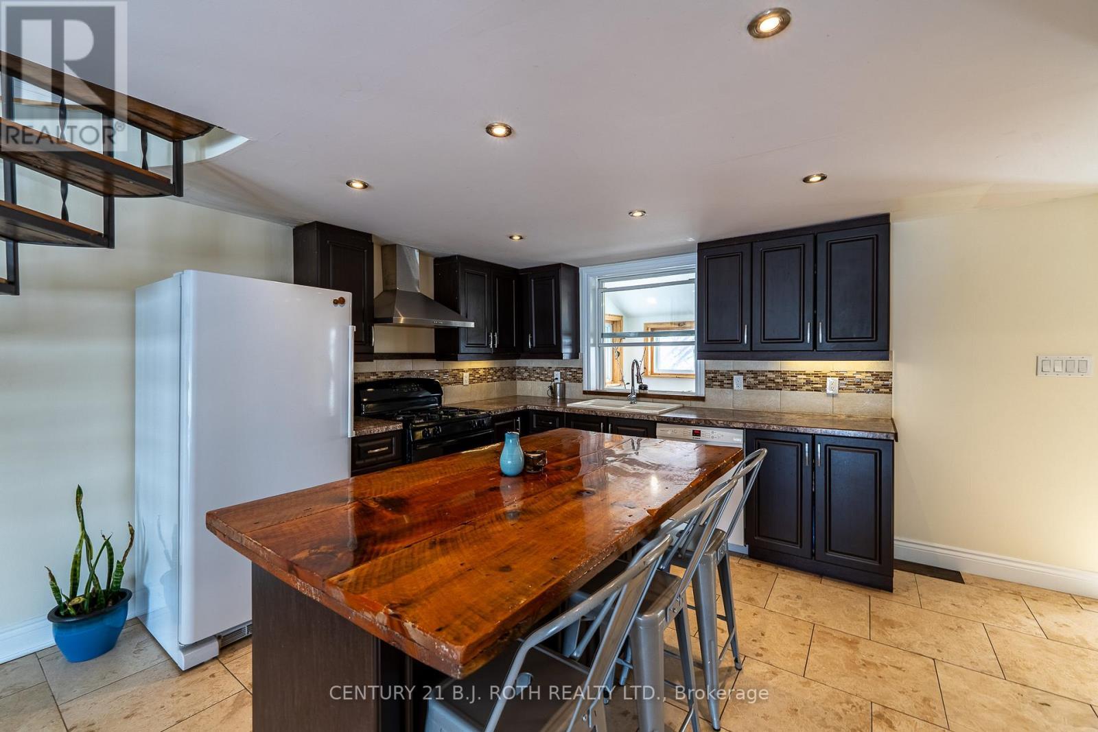 2708 Concession 9 Road W, Ramara, ON - Indoor