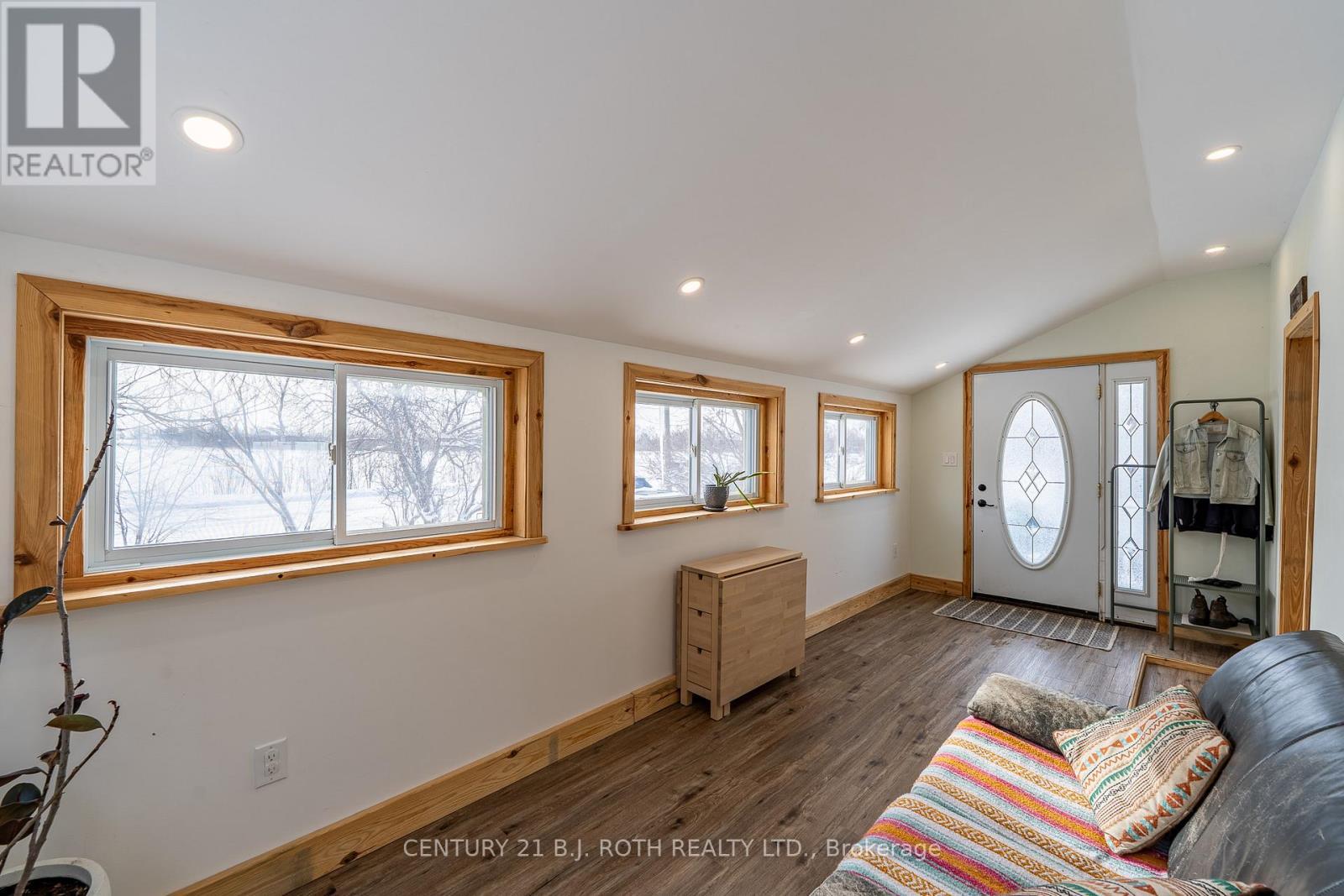 2708 Concession 9 Road, Ramara, ON - Indoor