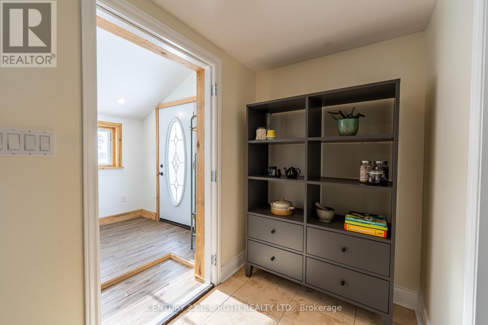 2708 Concession 9 Road W, Ramara, ON - Indoor