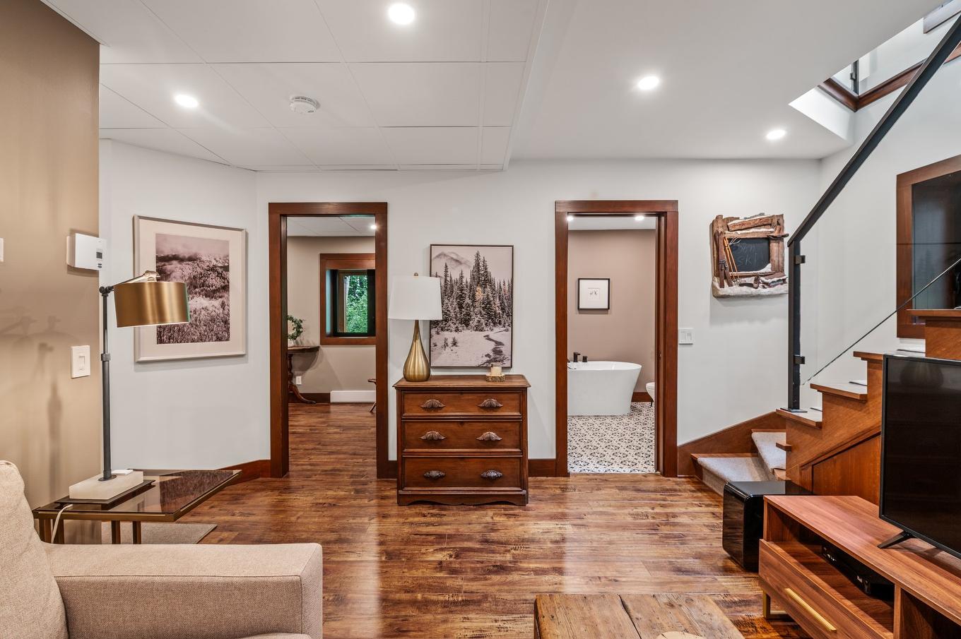 Overall view - 1740 Place Des Pentes, Sainte-Adèle, QC - Indoor Photo Showing Other Room