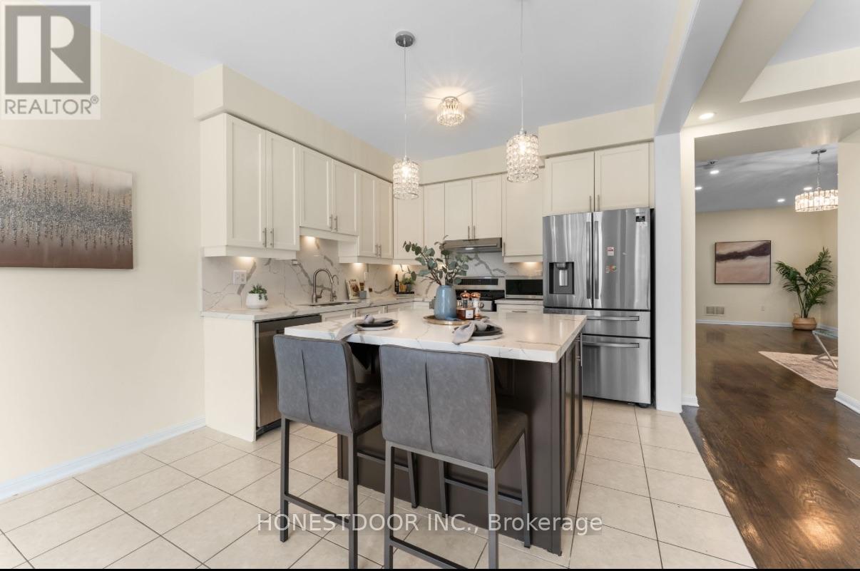 986 Farmstead Drive, Milton, ON