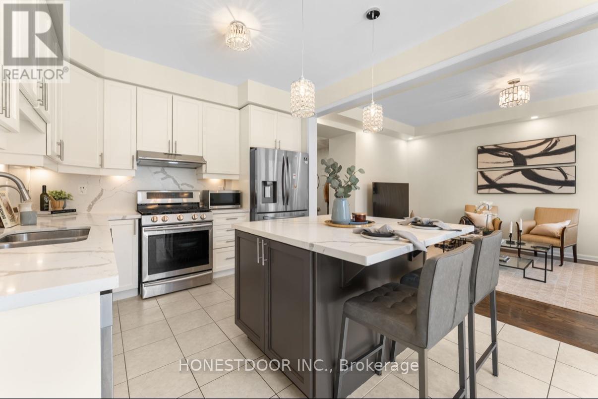 986 Farmstead Drive, Milton, ON