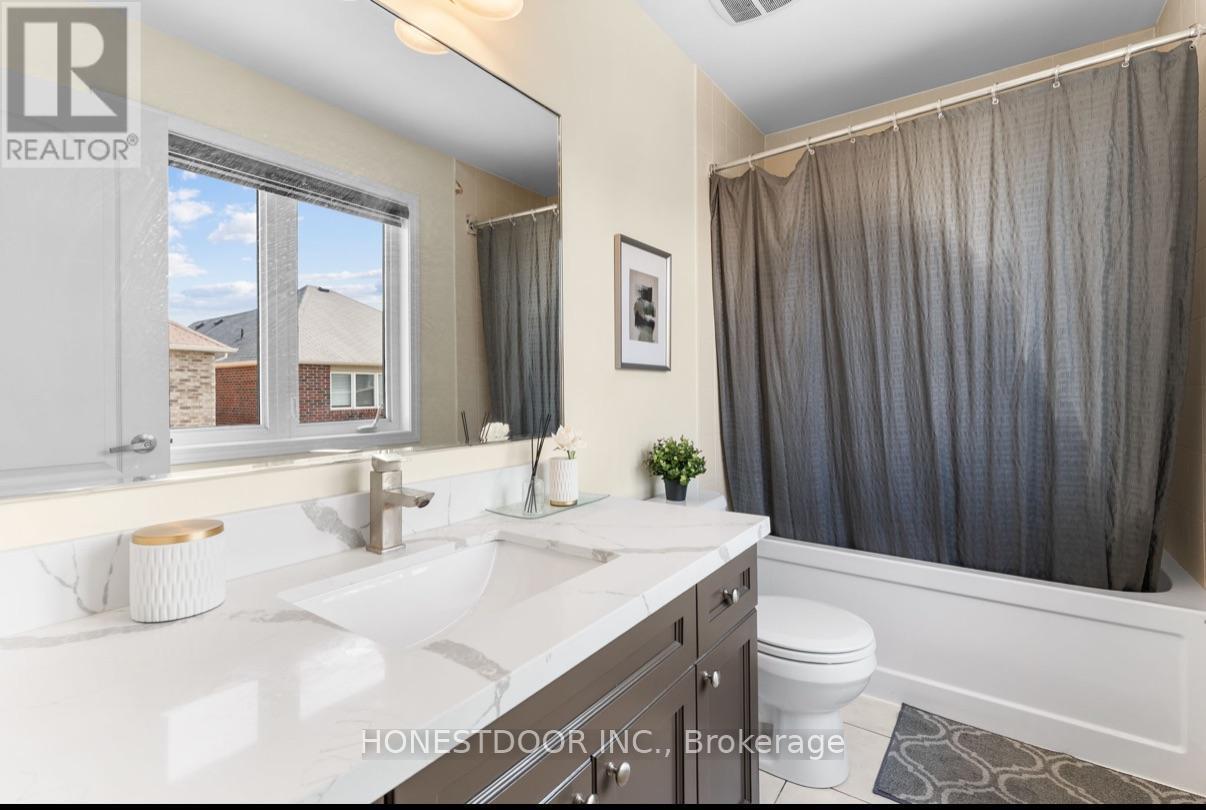 986 Farmstead Drive, Milton, ON