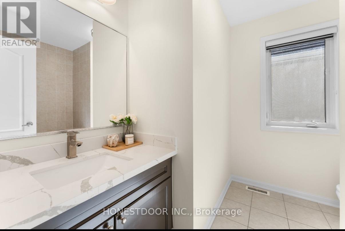 986 Farmstead Drive, Milton, ON