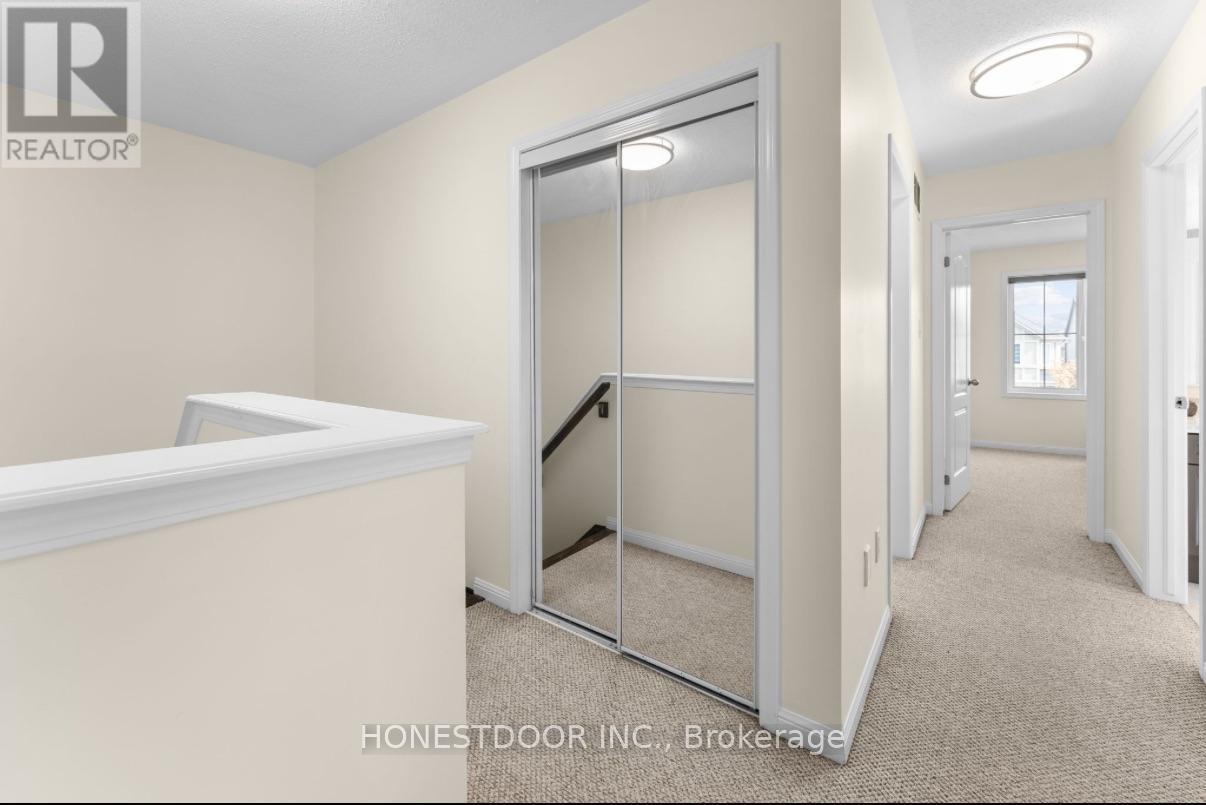 986 Farmstead Drive, Milton, ON