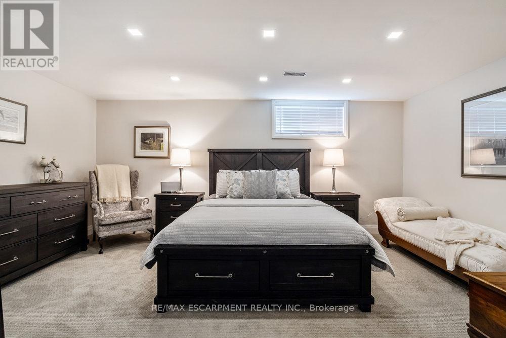 1491 Venta Avenue, Mississauga, ON - Indoor Photo Showing Bedroom