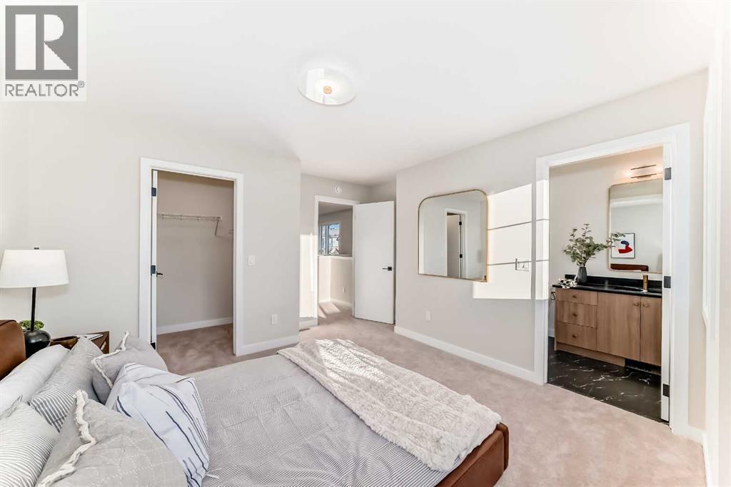 94 Agate Road, Cochrane, AB - Indoor Photo Showing Bedroom