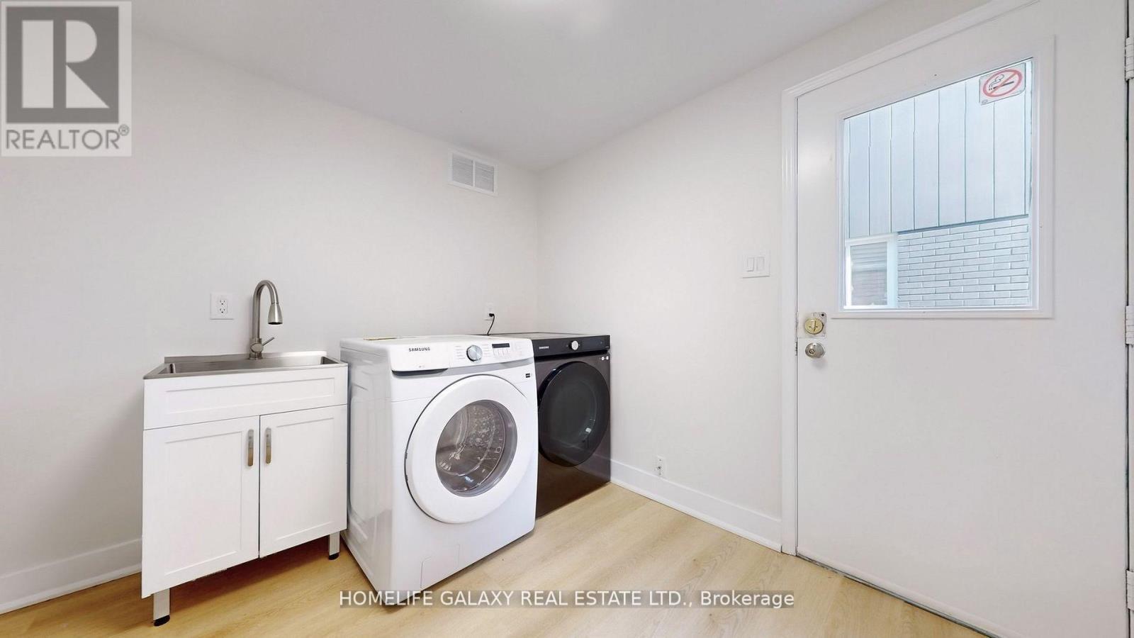 1882 Shadybrook Drive, Pickering, ON - Indoor Photo Showing Laundry Room
