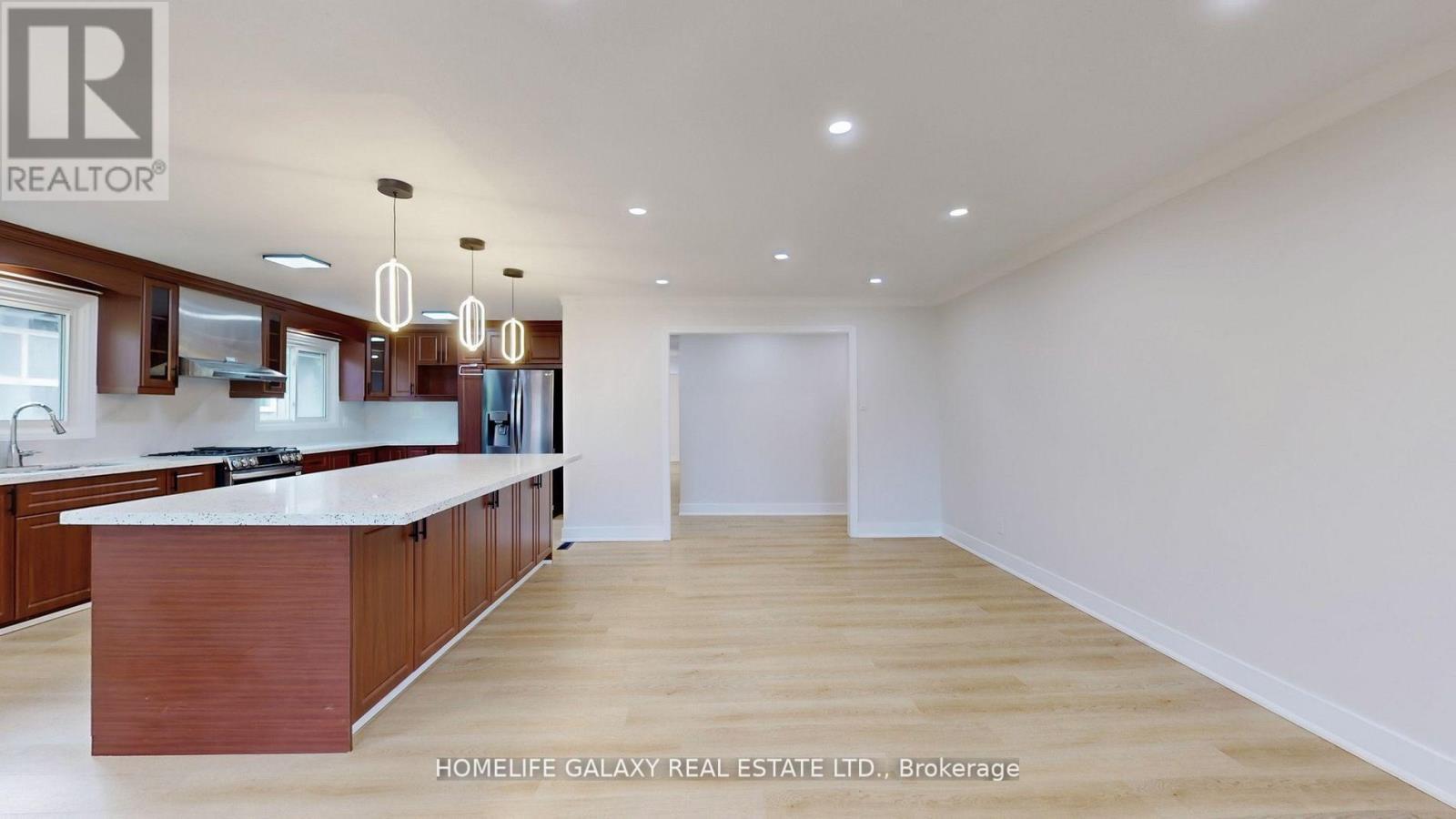 1882 Shadybrook Drive, Pickering, ON - Indoor Photo Showing Kitchen
