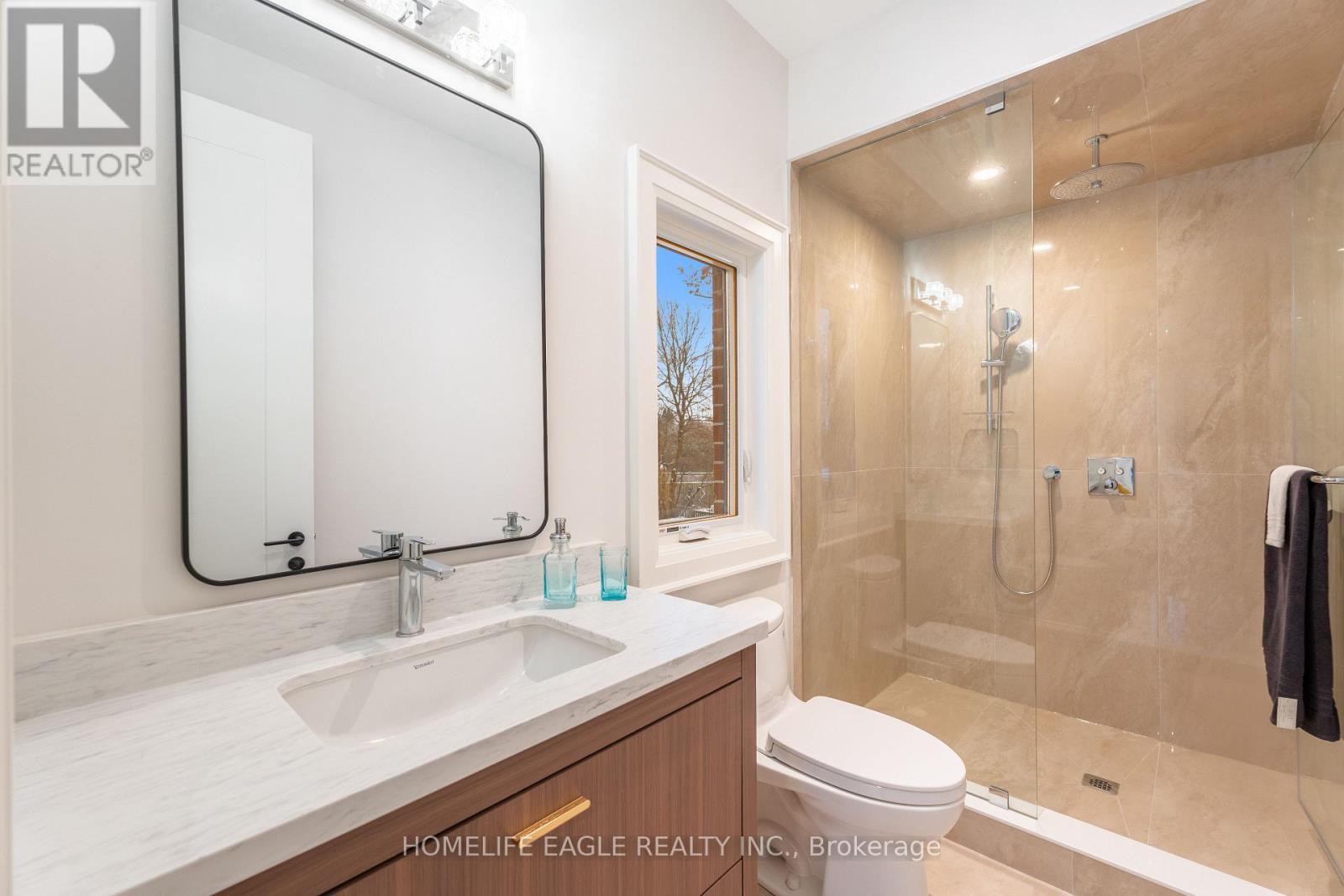 57 Glass Drive, Aurora, ON - Indoor Photo Showing Bathroom