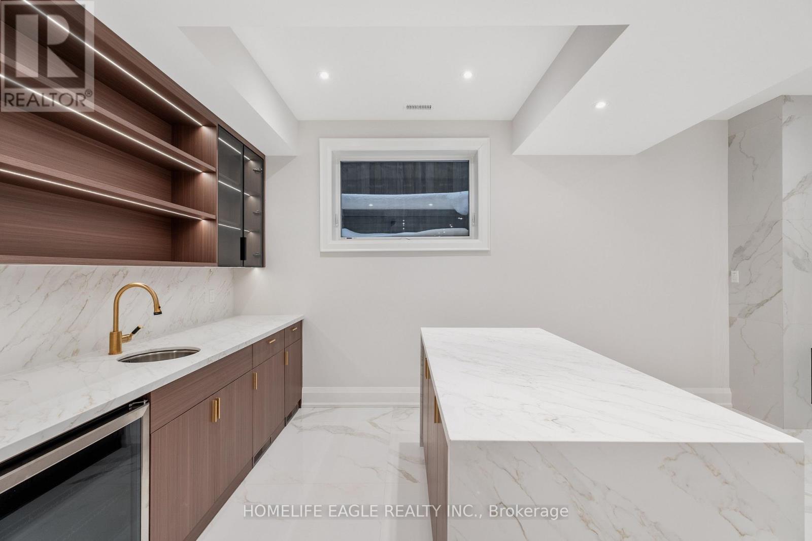 57 Glass Drive, Aurora, ON - Indoor