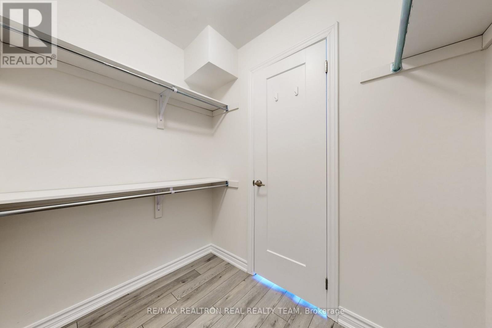 338 - 349 Wheat Boom Drive, Oakville, ON - Indoor With Storage