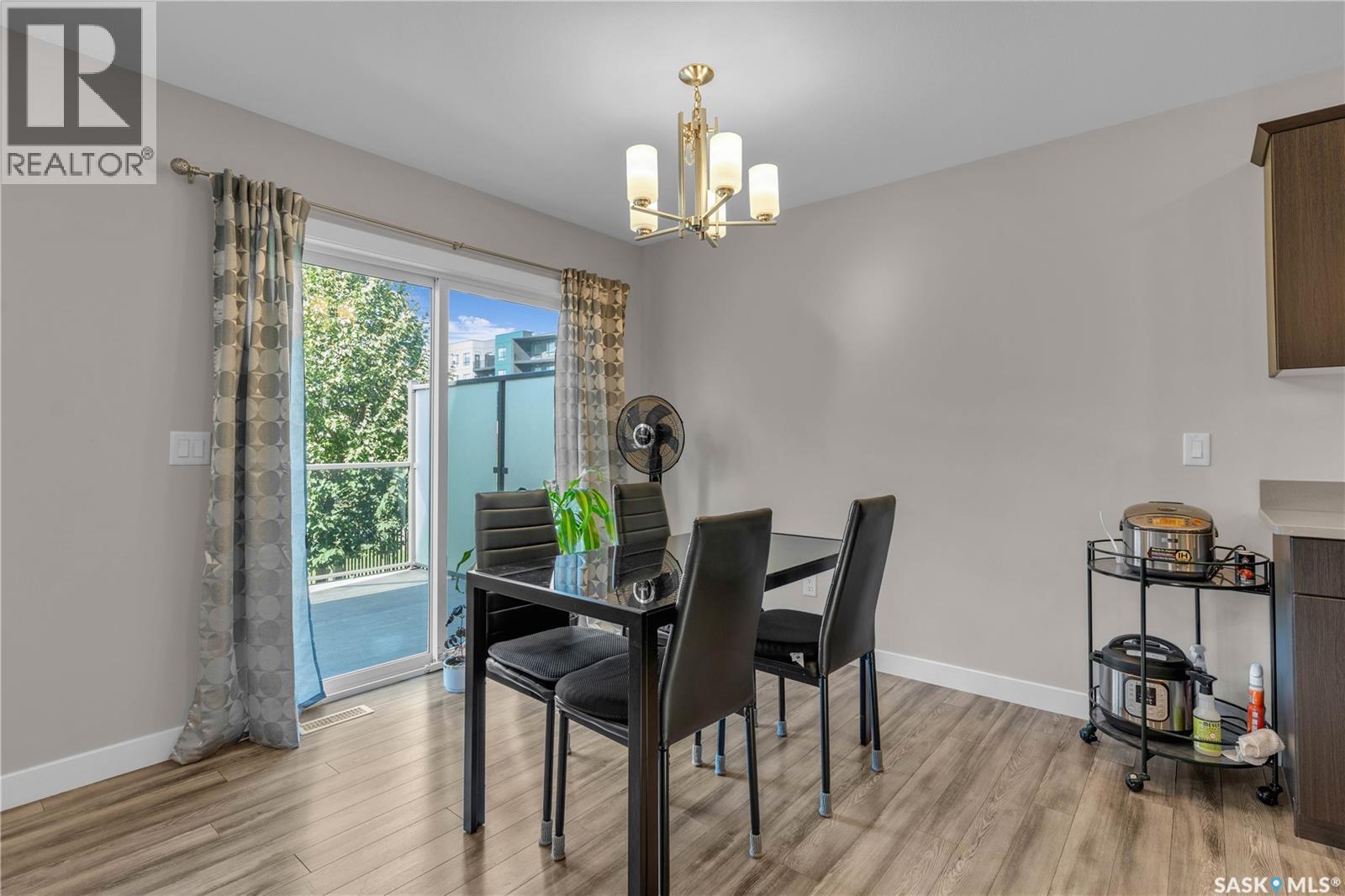 131 315 Dickson Crescent, Saskatoon, SK - Indoor Photo Showing Dining Room