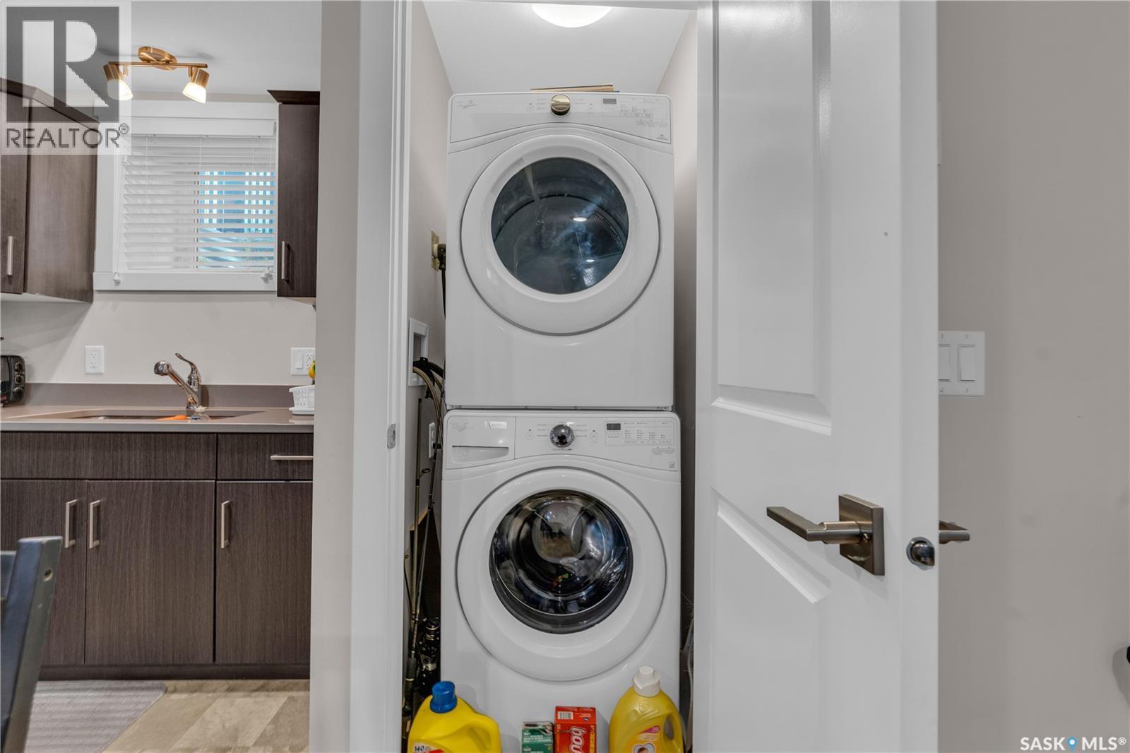 131 315 Dickson Crescent, Saskatoon, SK - Indoor Photo Showing Laundry Room