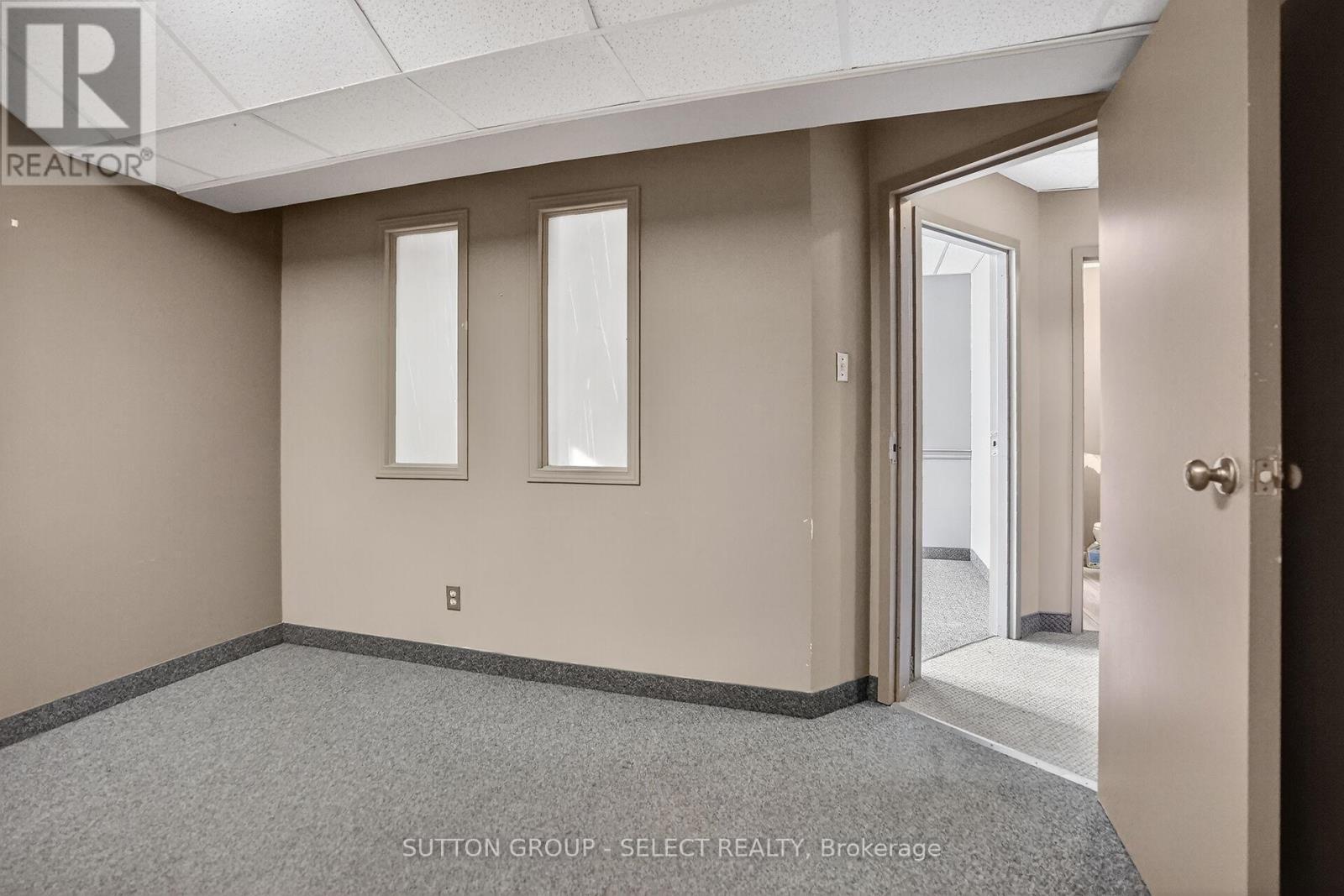 812 Dundas Street, London East (East G), ON