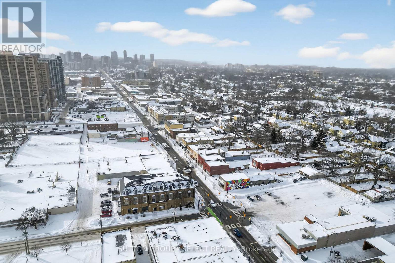 812 Dundas Street, London East (East G), ON