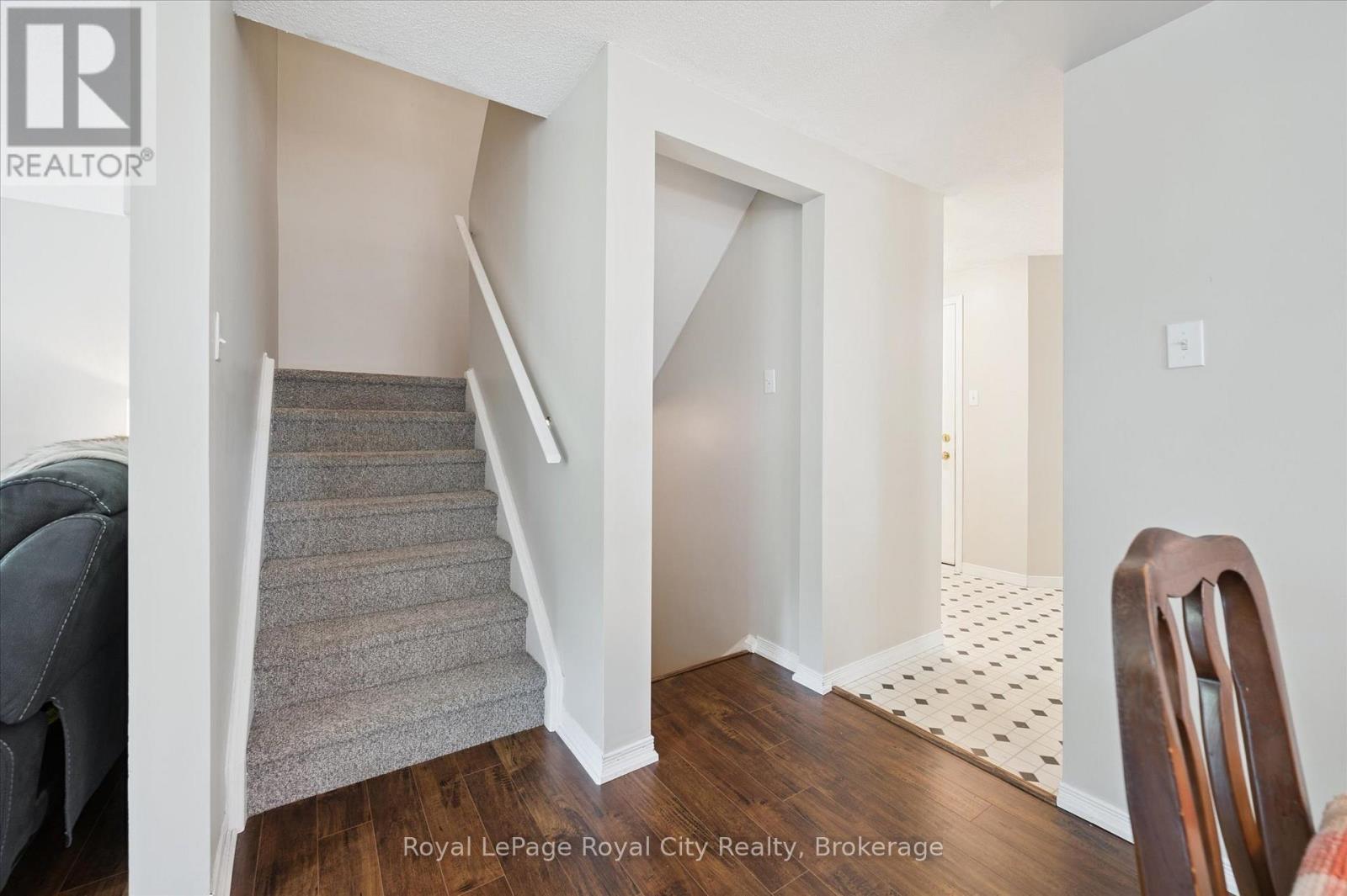 487 Flannery Drive, Centre Wellington (Fergus), ON - Indoor Photo Showing Other Room