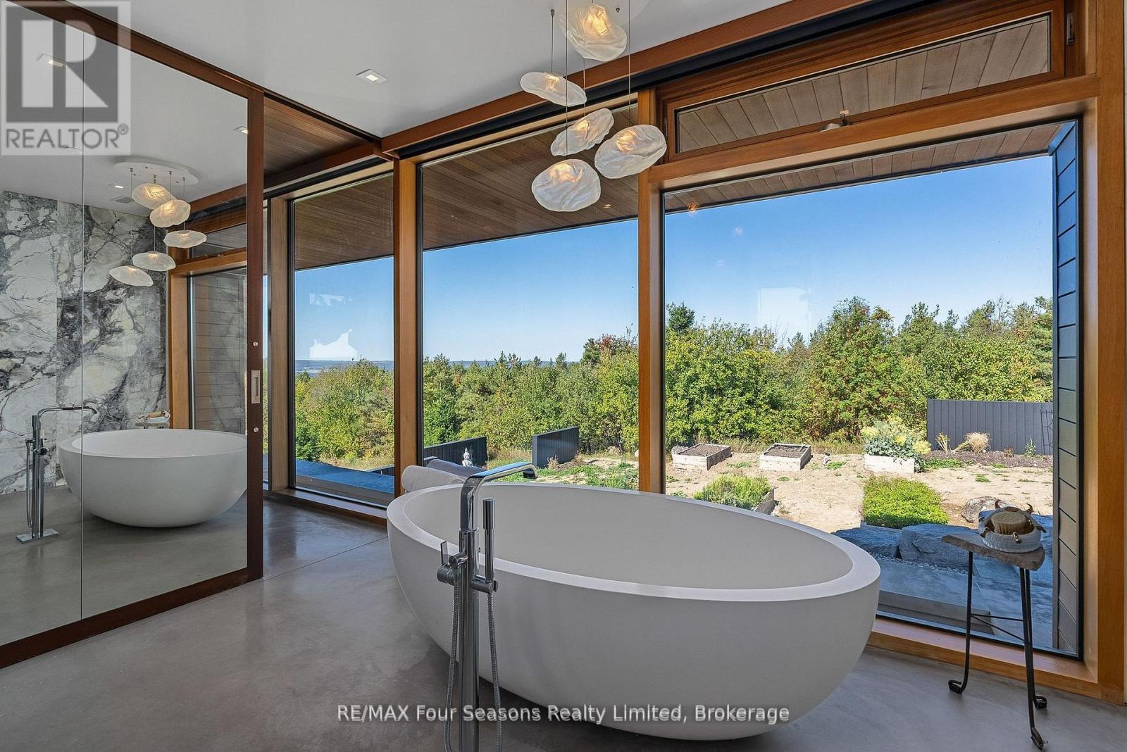 728529 21St Side Road, Blue Mountains, ON