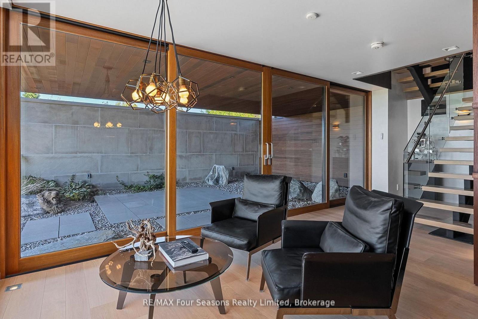 728529 21St Side Road, Blue Mountains, ON