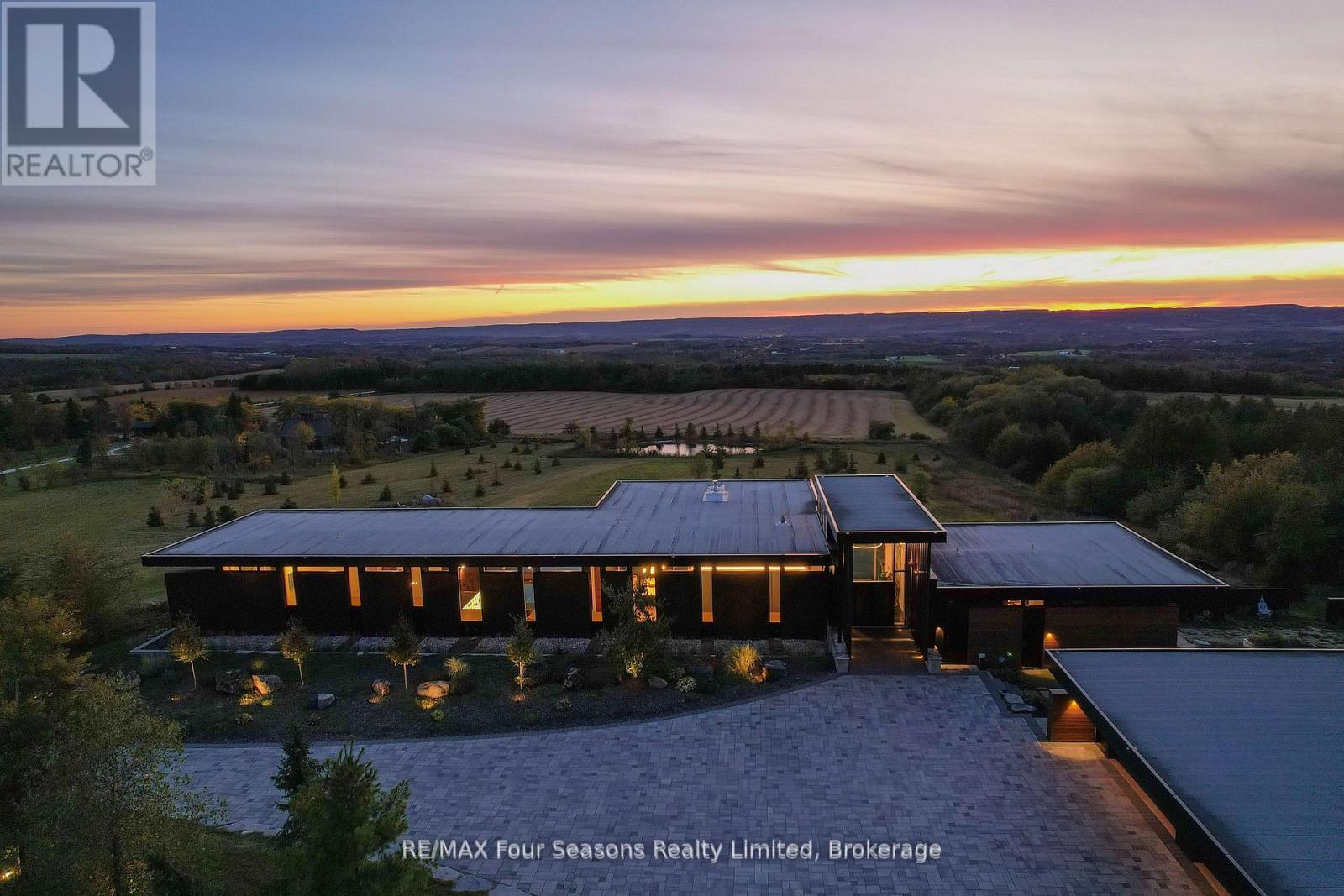 728529 21St Side Road, Blue Mountains, ON