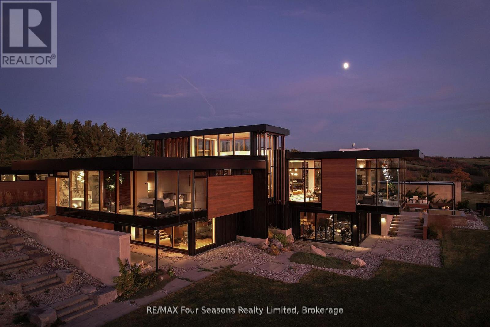 728529 21St Side Road, Blue Mountains, ON