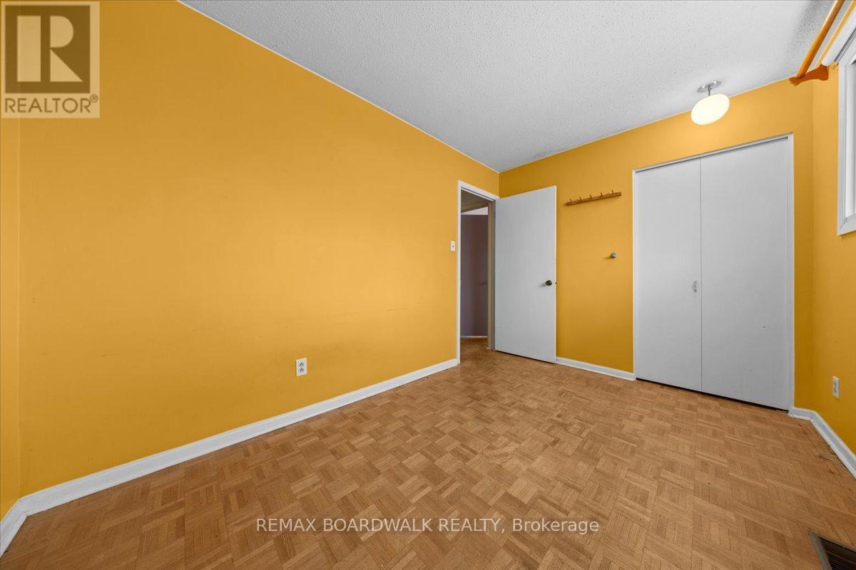 825 De Salaberry Street, Ottawa, ON - Indoor Photo Showing Other Room