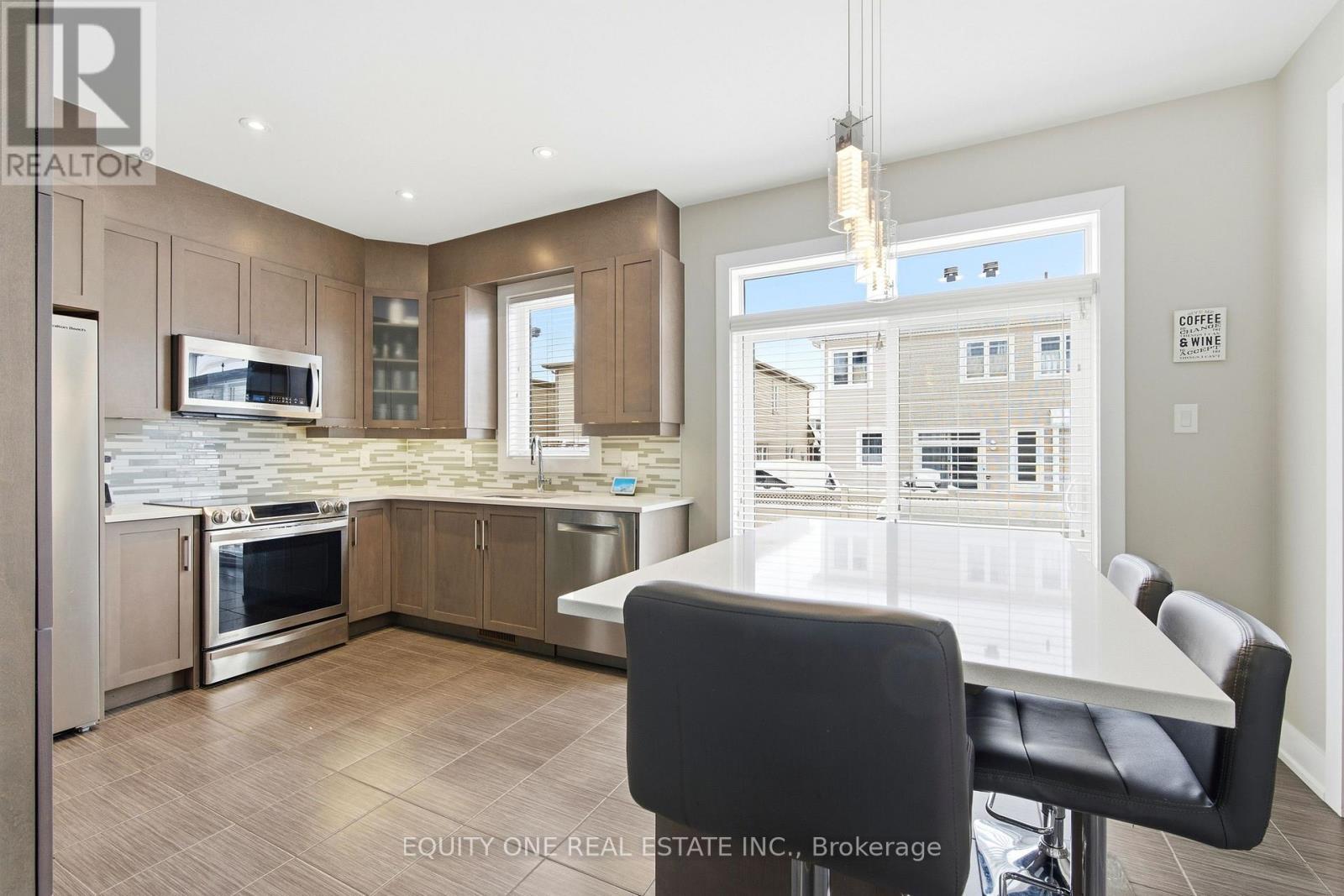 211 Asper Trail Circle, Ottawa, ON - Indoor