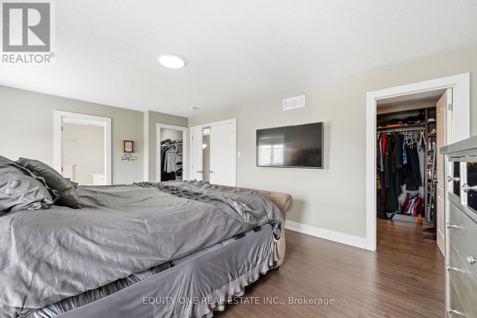 211 Asper Trail Circle, Ottawa, ON - Indoor Photo Showing Bedroom