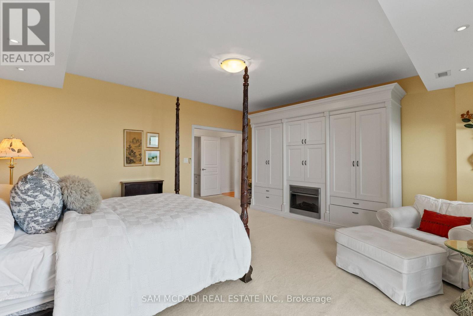 509 - 65 Port Street E, Mississauga, ON - Indoor Photo Showing Bedroom