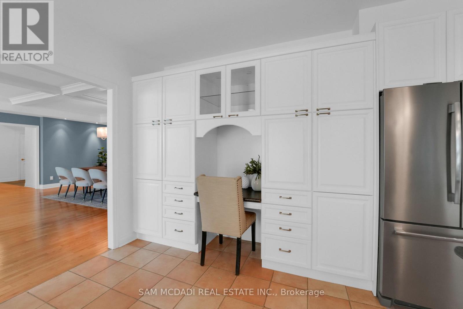 509 - 65 Port Street E, Mississauga, ON - Indoor