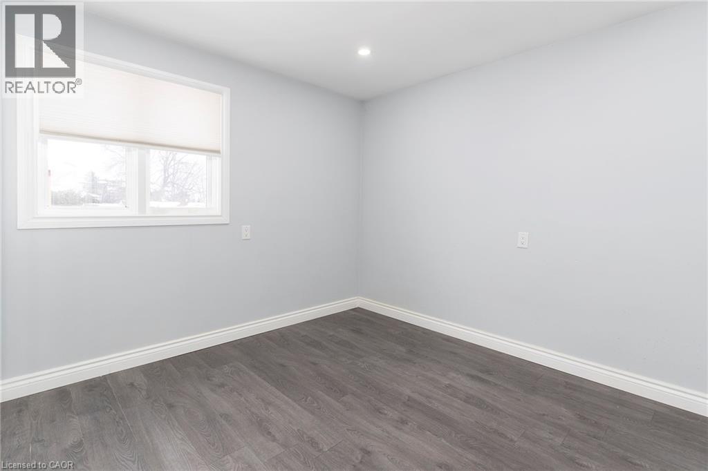 2448 Wilson Street W, Ancaster, ON - Indoor Photo Showing Other Room