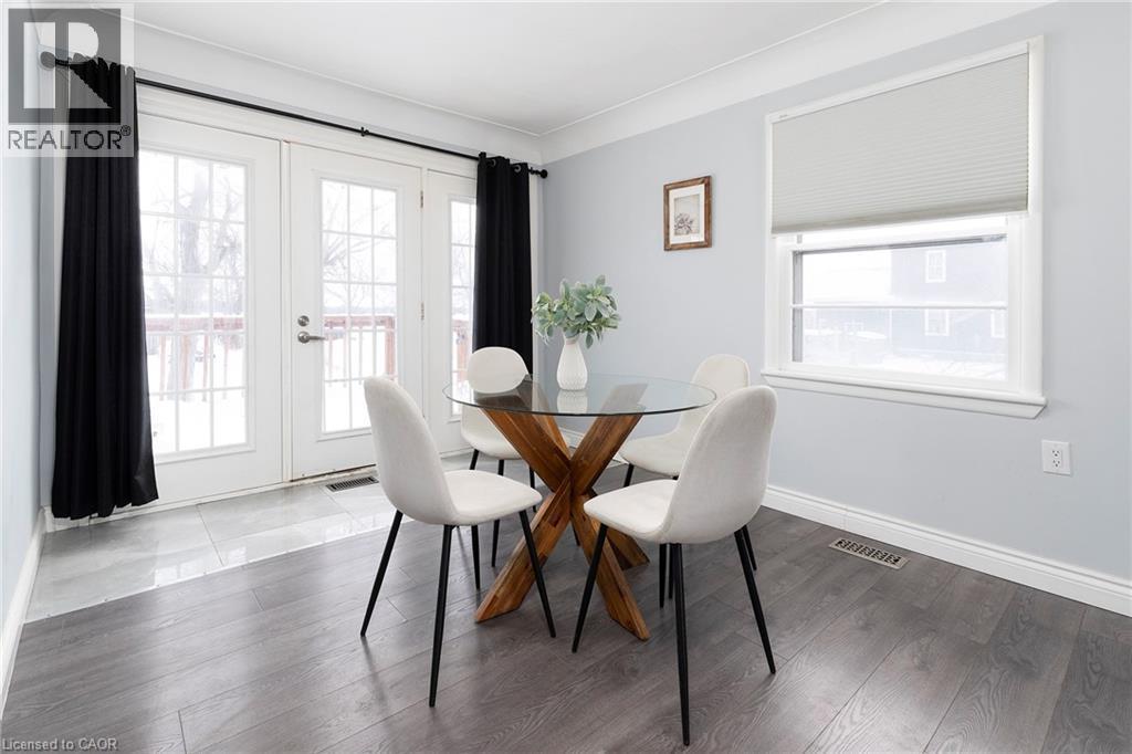 2448 Wilson Street W, Ancaster, ON - Indoor Photo Showing Dining Room