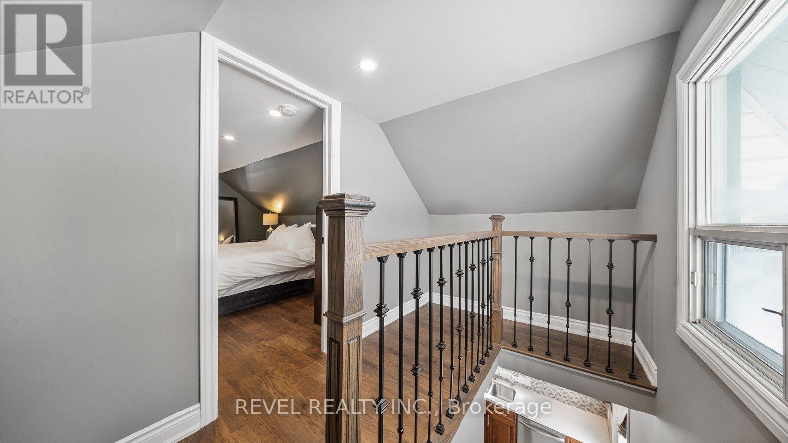 6 Decou Road, Norfolk, ON - Indoor Photo Showing Other Room