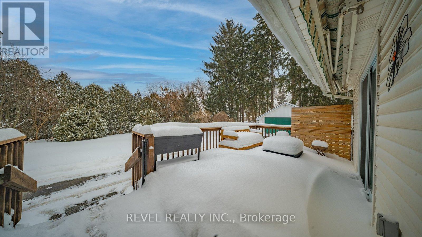 6 Decou Road, Norfolk, ON - Outdoor