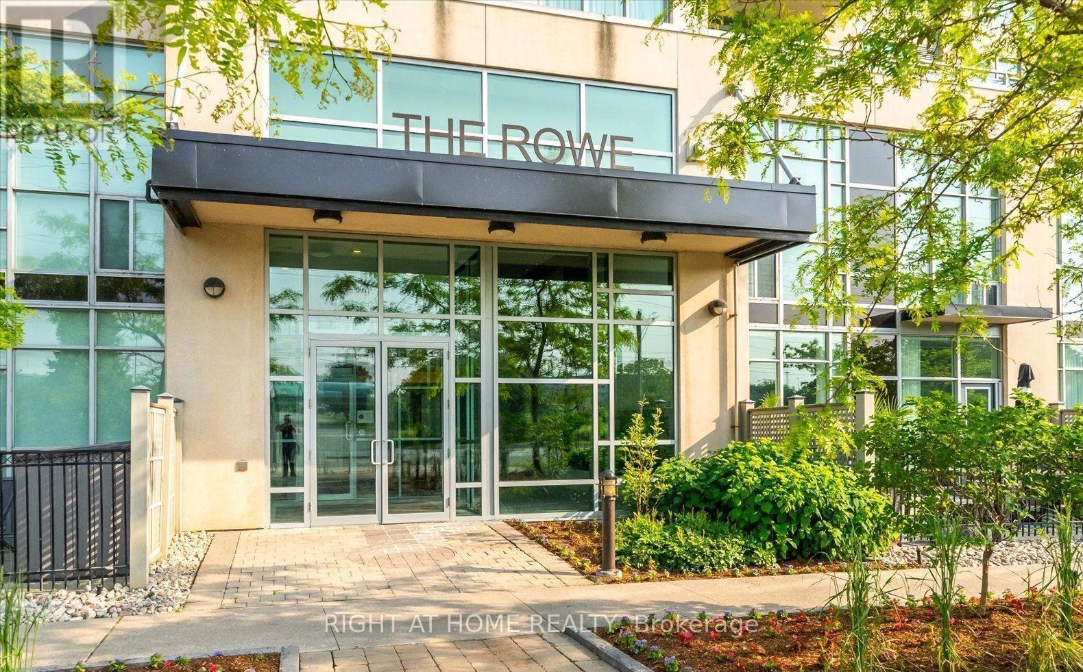 711 - 1600 Charles Street, Whitby (Port Whitby), ON - Outdoor