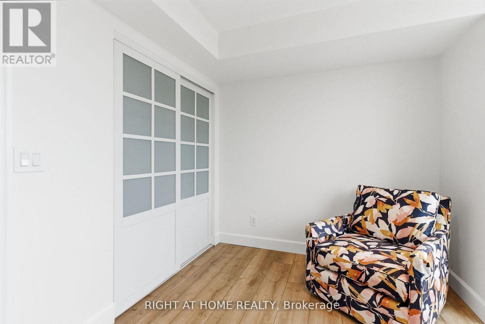 711 - 1600 Charles Street, Whitby (Port Whitby), ON - Indoor Photo Showing Bedroom