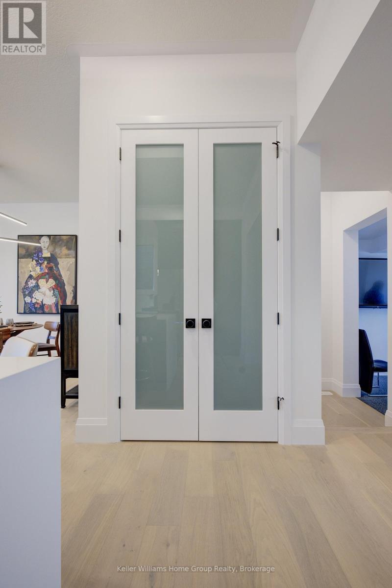 62 Lovett Lane, Guelph (Kortright West), ON - Indoor Photo Showing Other Room